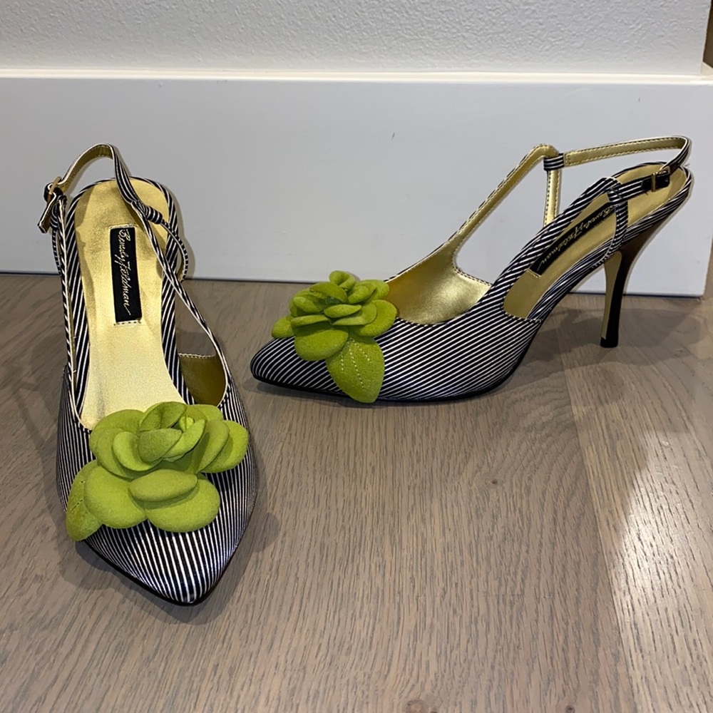 Beverly Feldman heels size 10